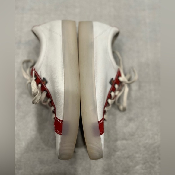 [39/8-8.5] Softinos Women Red and White Low Top Lace Up Sneakers EUC - Picture 7 of 10